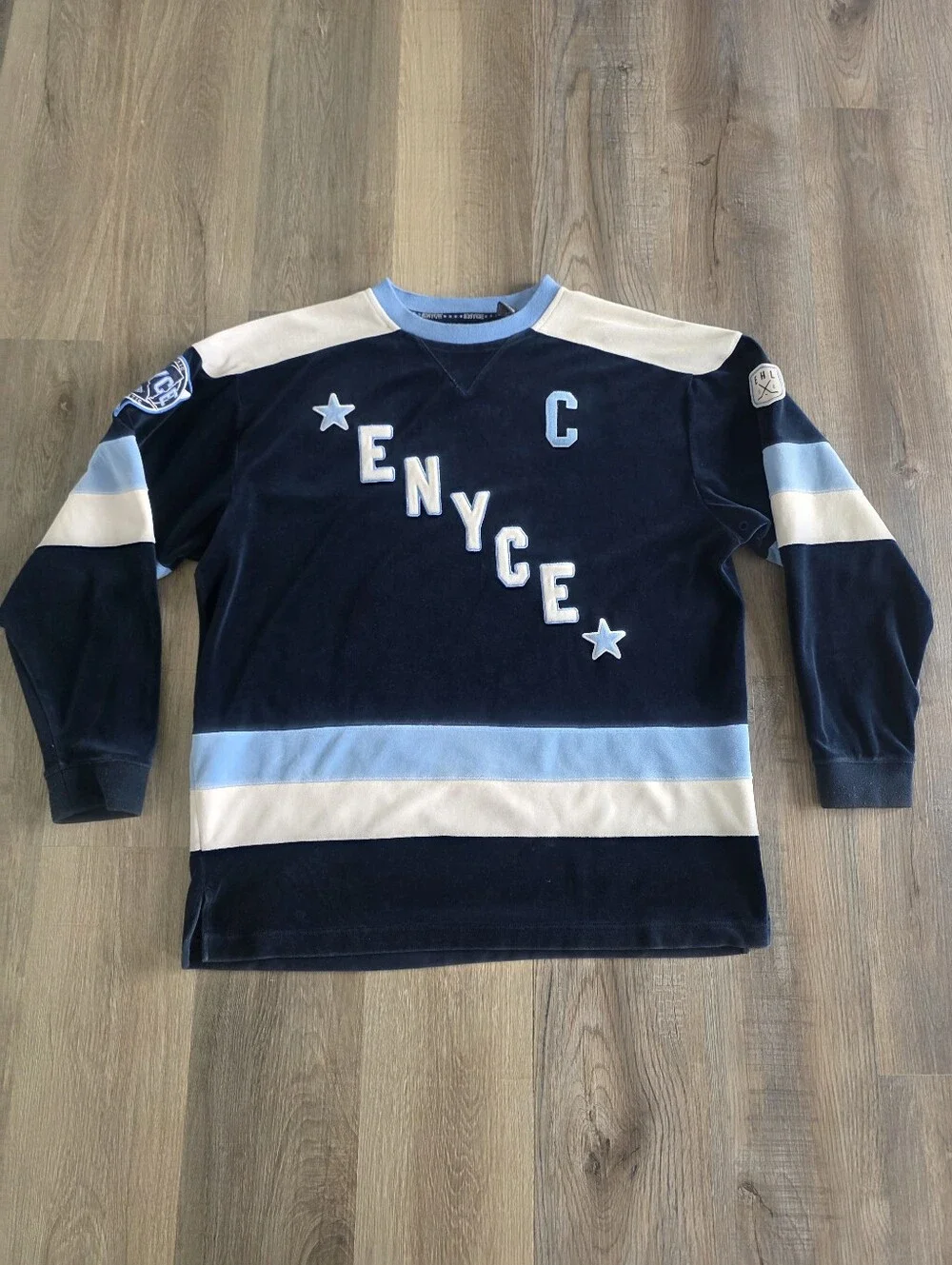 Vintage Rare Enyce Men's Navy /Light Blue Collegiate Crewneck Sweater Size XL